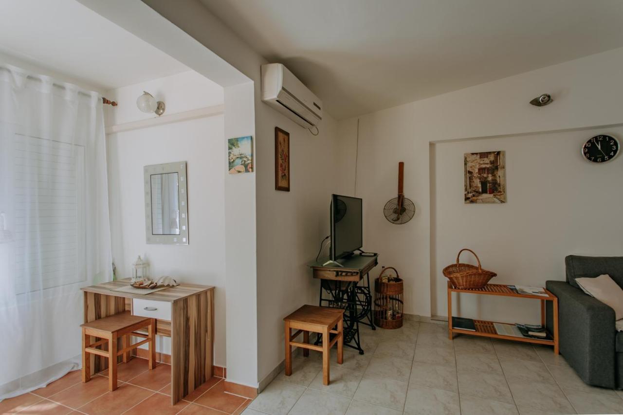 Apartmani Melem Stari Grad  Buitenkant foto